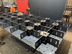 Стол сварочный 3D Profi-table d16 (800x600х980 мм.),Толщина 6/8/10/12 мм.